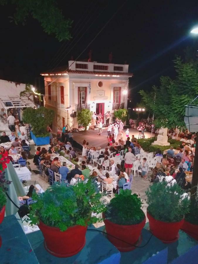 Gaia Vacation Home Agia Mavra Exterior photo